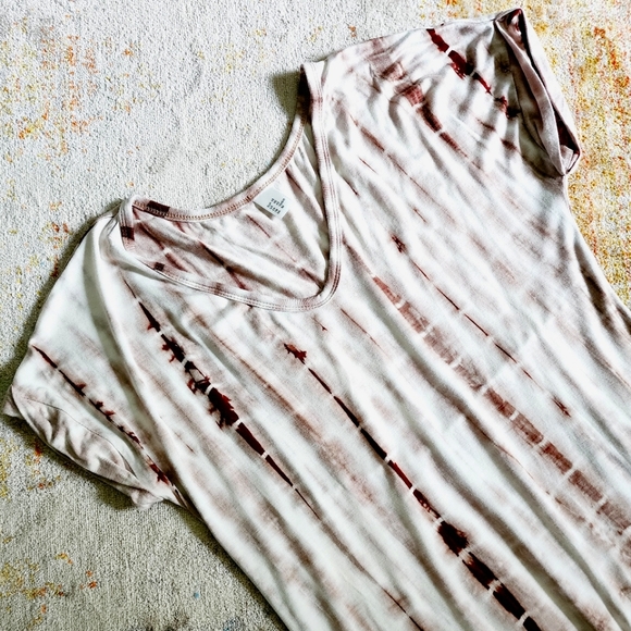 ** 2/$20 ** Tie-Dye Maxi dress with POCKETS! - Picture 2 of 14